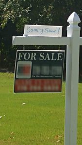Real estate home seller - bad sign - don't let this happen to you 